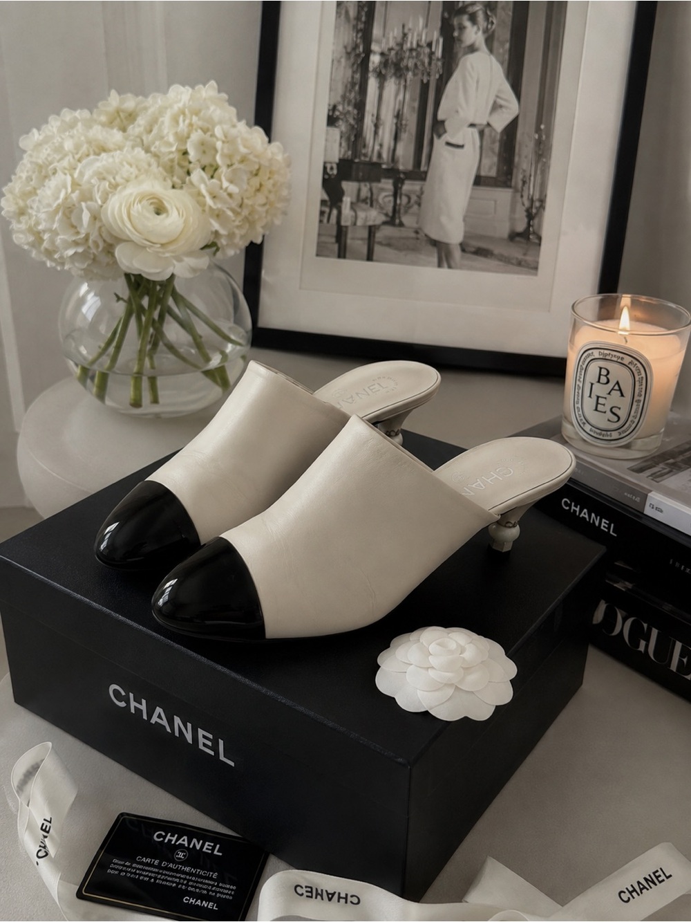 CHANEL Two-Tone Slip-On Mules in Cream and Black preloved
